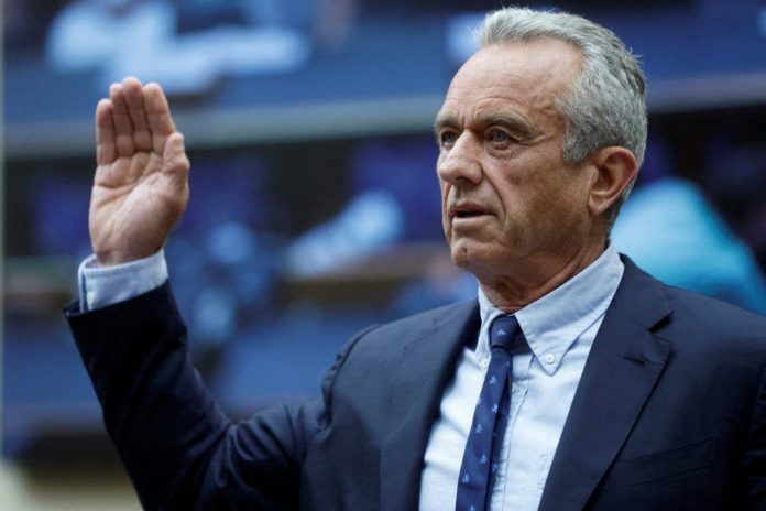 El Senado de EE.UU. confirma a Robert F. Kennedy Jr. como secretario de Salud
