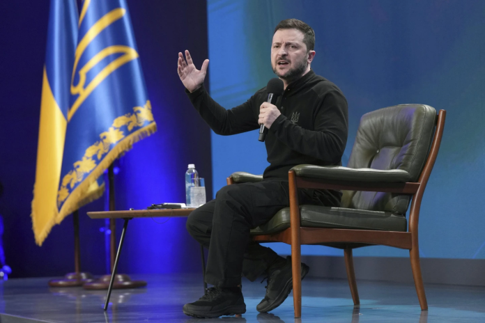 Zelenskyy dice que podría verse obligado a firmar acuerdo minero con EE.UU a cambio de que continúe la ayuda