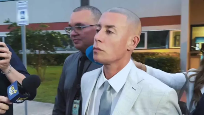 Cosculluela saldrá de prisión tras entregar una fianza de 150 mil dólares