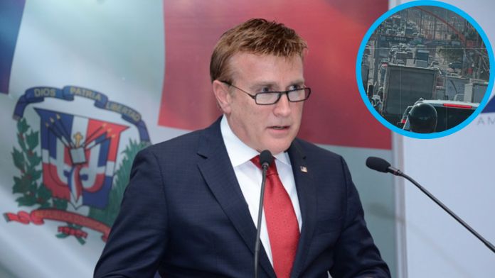 Exembajador de EE. UU. se queja del tráfico en República Dominicana