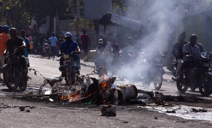 Matan oficial keniano en un operativo Haití