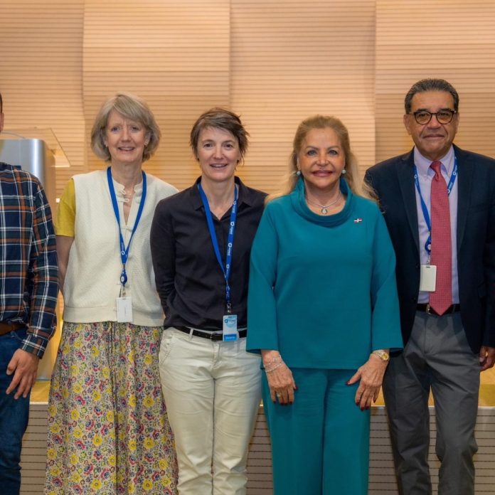 Médicos franceses realizarán cirugías cardíacas pediátricas en CEDIMAT como parte de un acuerdo