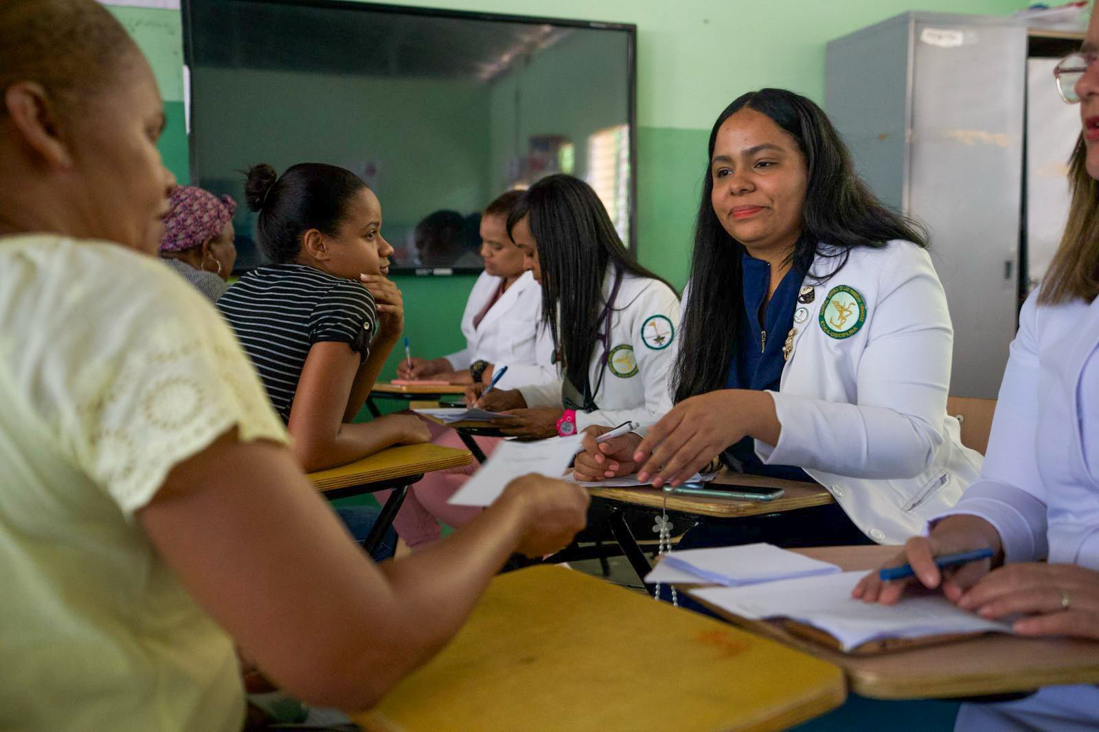 1742064546 15 Ministerio de Defensa realiza amplio operativo medico y accion civica