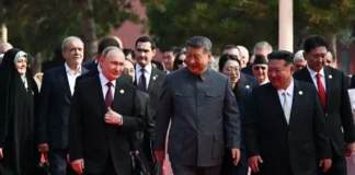 China emerge como superpotencia y socio más confiable para potencias intermedias como Canada, Reino Unido, Francia y Alemania, mientras Rusia es vista por estas, como la superpotencia garantista de todas frente a EEUU