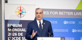 Abinader renueva ante la OCDE su compromiso contra «impuesto invisible» de la corrupción