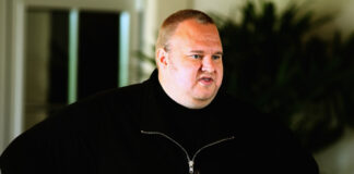 Kim Dotcom explica por qué EE.UU. no puede poner fin a la guerra con Irán