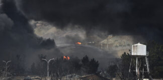 Trump amenaza con hacer estallar instalaciones energéticas de Irán que «aún no hemos tocado»