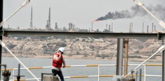 Teherán amenaza con «el infierno» a quienes intenten tomar las islas iraníes