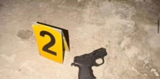 Policía mata a implicado en muerte de una joven cuando le entraron a tiros en su casa