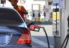 La oposición y transportistas cuestionan alza de los combustibles y piden transparencia al Gobierno