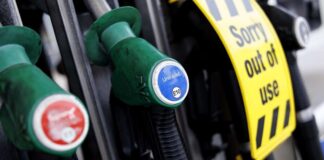 Sube el petróleo y caen las bolsas asiáticas por el ultimátum de Trump a Irán