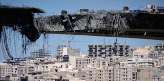 WSJ: Asesores de Trump le aconsejan bombardear infraestructura civil de Irán. / Moscú: Que EE.UU. abandonara el «lenguaje de los ultimátums» facilitaría la desescalada en Irán.