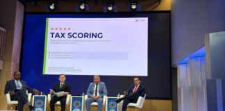 DGII presenta innovación tributaria en reuniones de primavera del FMI y el BM