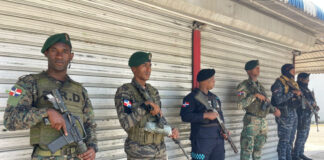 Amplio despliegue de policías y militares en Navarrete por paro de 24 horas
