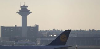 Aeropuertos de la UE advierten de escasez «sistémica» de combustible de aviación por bloqueo de Ormuz