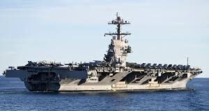 El CGRI expulsa un gran buque de guerra de EE.UU. con más de 5.000 efectivos a bordo