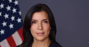 Embajadora Leah Campos reafirma apoyo de EE. UU a la prensa libre. De inmediato, quienes odian a Abinader, se alinean para desestabilizarle