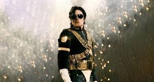 Herederos de Michael Jackson enfrentan una demanda por presunto abuso y manipulación