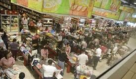 El espejismo de los bonos sociales. Para el público no hay dinero en efectivo, pero para el comercio sí y al final, todo cubierto por los contribuyentes