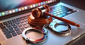 El nuevo Código Penal permitirá la acumulación de penas por difamación. Va directo contra los comunicadores sin instrucción profesional en el ejercicio de la opinión en las redes sociales