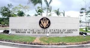 Mientras el Gobierno está enfrentando a una ofensiva feroz en las redes sociales y para desestabilizarle. Su aparato de prensa y propaganda se muestra inútil, en tanto desde Washington, el ministro de la presidencia, Paliza, anda en busca de apoyos y nada desde la Casa Blanca