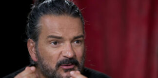 Arjona encuentra dominicano que fue captado cantando ‘Historia de taxi’: “¿Y si lo invitamos a Argentina?”