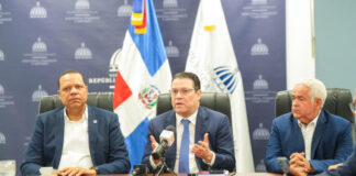 Gasolineras dan compás de espera a los bancos y siguen cobrando con tarjeta de crédito