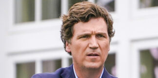 «Nos desprecian, nos utilizan, nos mienten»: Tucker Carlson advierte de riesgo de revolución en EE.UU.