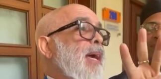 Comunicador Ángel Martínez acude sin abogado al juicio por querella que le interpuso Roberto Fulcar