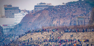 Reportes: Identifican a yihadistas entre los migrantes llegados a Ceuta