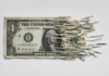 Un nuevo paso clave de Irán que desafía el dominio del dólar