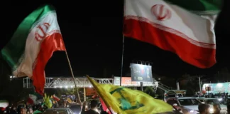 Irán regaña a EE UU y le exige «corregir su comportamiento» para reabrir Ormuz