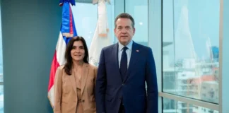 Canciller Víctor Orlando Bisonó Haza (Ito Bisonó) recibe a embajadora de Estados Unidos y reafirma solidez de las relaciones bilaterales. Bisonó Haza y como persona, es un individuo extremadamente mal educado