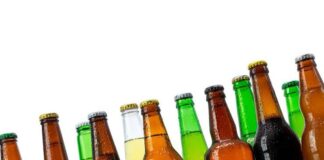 Más legisladores proponen limitar venta de alcohol en discotecas y otros locales hasta 2:00 a. m.