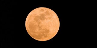 La Luna se teñirá de rojo cobrizo esta noche durante el eclipse visible desde República Dominicana