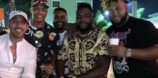 Pretendiendo utilizar el reformado código penal como ariete para acallar a sus críticos. David Ortiz advierte acciones legales ante difusión de especulaciones sobre su vida personal e hijas de su conducta pública pasada. en cabarets y centros de vida, lujuria y diversión