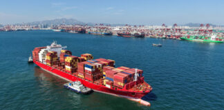 A EE.UU. le irrita la avalancha de exportaciones de China, pero no consigue ponerle límites