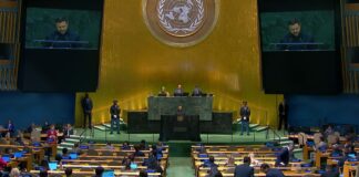 Zelenski se pronuncia ante una sala semivacía en la ONU