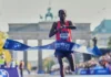 Adola gana la Maratón de Berlín y Assefa se acerca al récord femenino. 2 horas, 2 minutos y 50 segundos