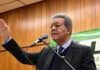 Leonel reafirma su criterio contra los dominicanos que no cambian su nacionalidad, abogando porque se registre gratis y de manera automática a los hijos de los dominicanyorks y eupeodom como ciudadanos dominicanos