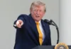 Trump quiere vender un cuadro del retratista de Obama por considerarlo «muy woke» y «estéticamente aterrador»