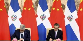 Ocho años le han bastado a China Popular para constituirse en el segundo socio comercial de República Dominicana y con el agravante de haber creado un déficit comercial de 27 mil 755 millones de dólares, que de una u otra manera, China deberá disminuir y ya mismo