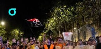 La izquierda se lanza a la calle sin permiso de Sánchez