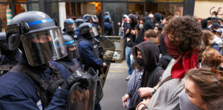 ¿A quién benefician las protestas estudiantiles en Francia?