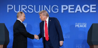 Kremlin: Putin le reafirmó a Trump que la postura rusa sobre los objetivos de la operación militar es inalterable