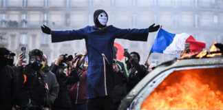 «Serán perseguidos y castigados»: El primer comentario de Macron ante el caos de las incendiarias protestas en Francia